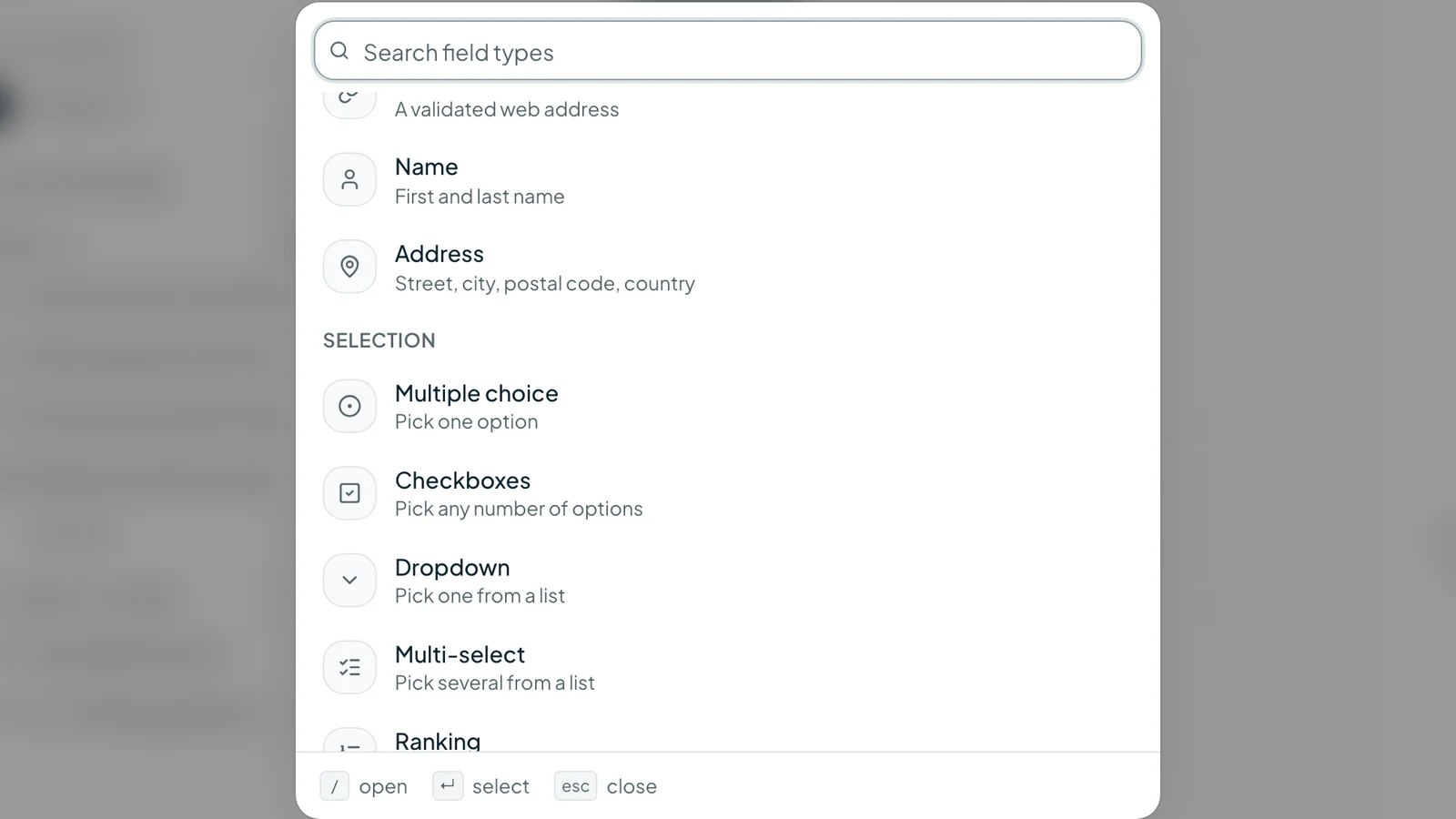 Adding a multiple choice question from the selection field types in the Tapzy form builder